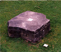 Erratischer Block M-42, 1997Schlacke aus der Müllverbrennung, Muschelkalk, Blei; 240 x 260 x 122 cm